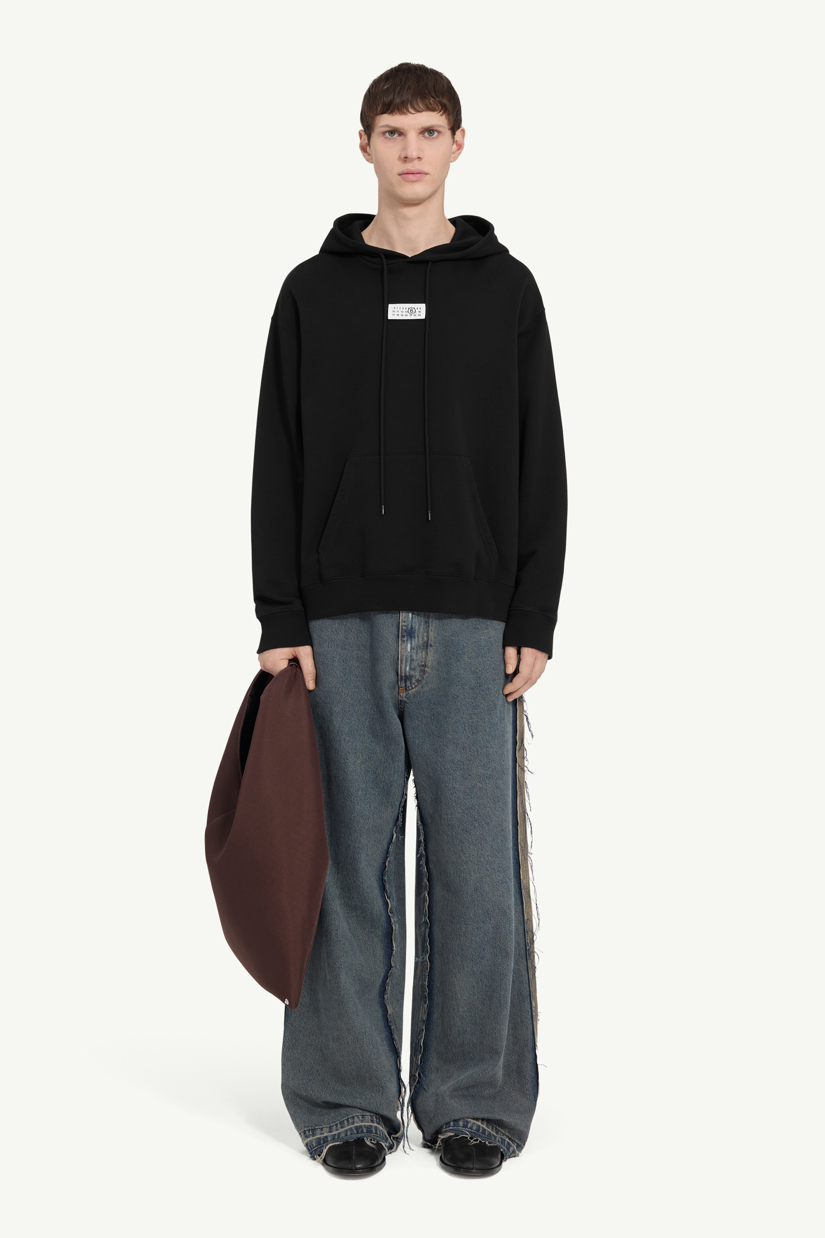 Sweat-shirt Numeric avec poche kangourou pour homme | MM6 Noir