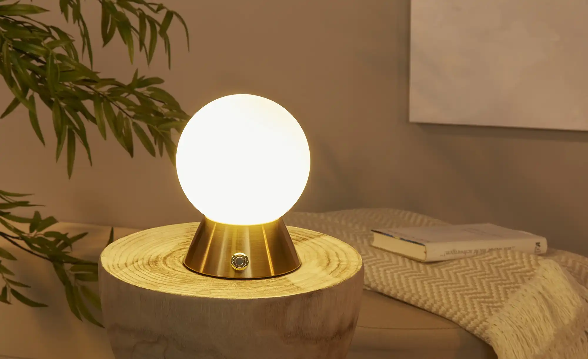 levelone LED-Tischleuchte, 1-flammig, messing-matt
