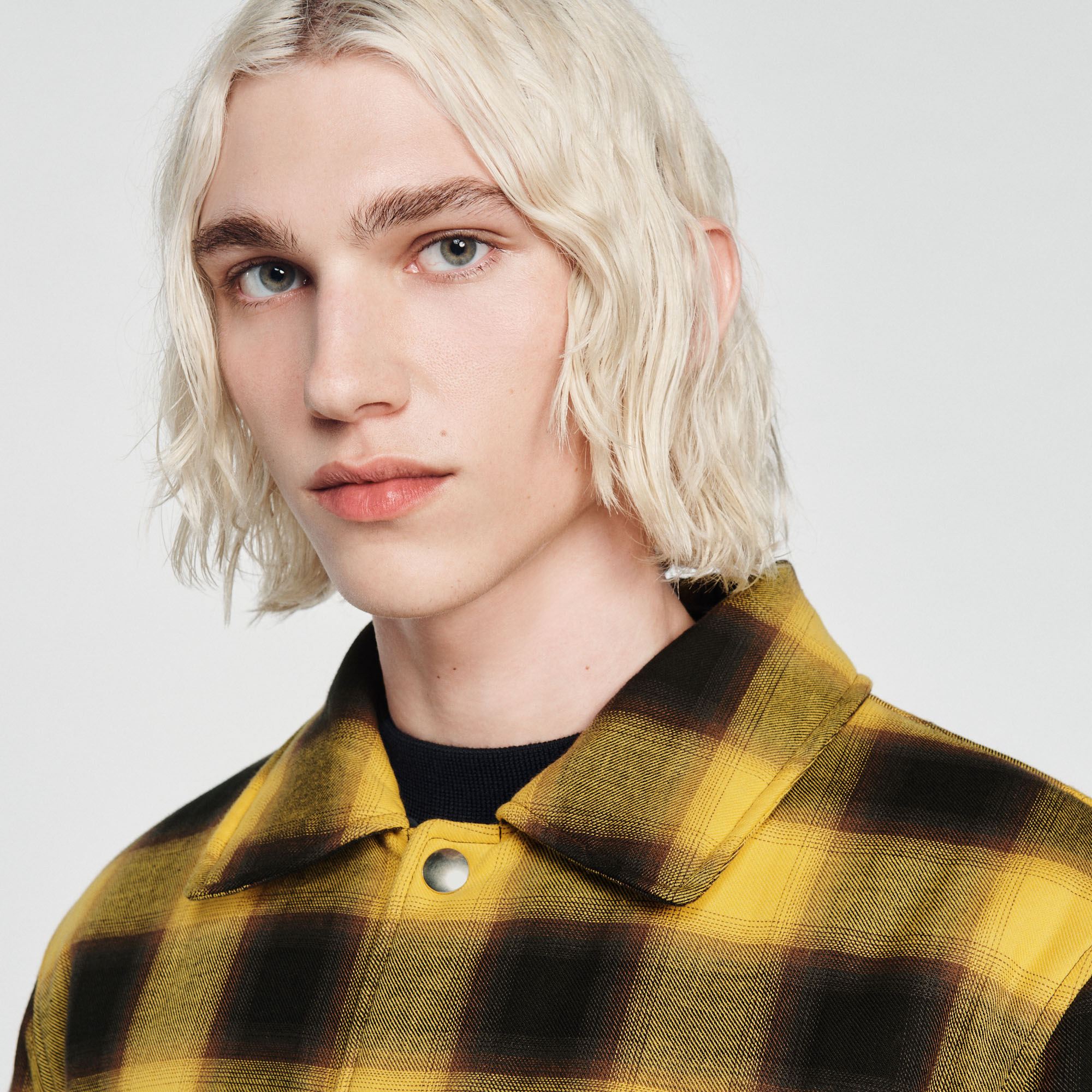 Blouson matelasse á carreaux