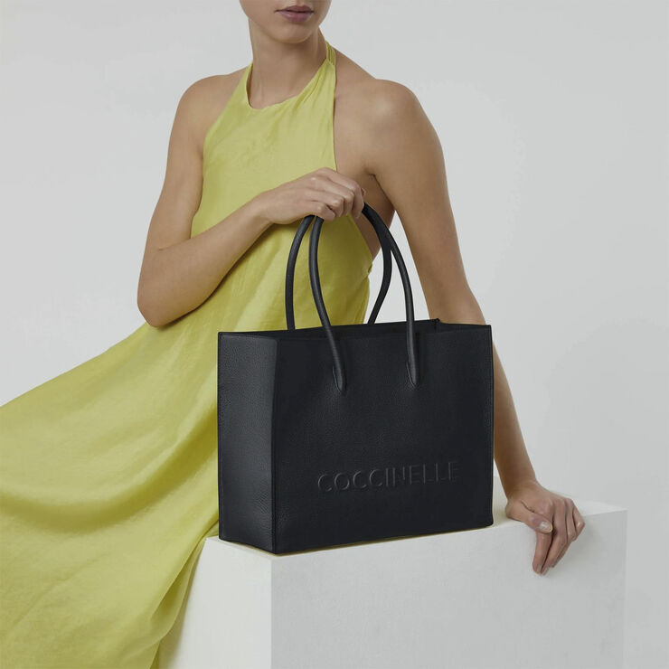 Coccinelle COCCINELLEMYRTHA MAXI LOG Noir