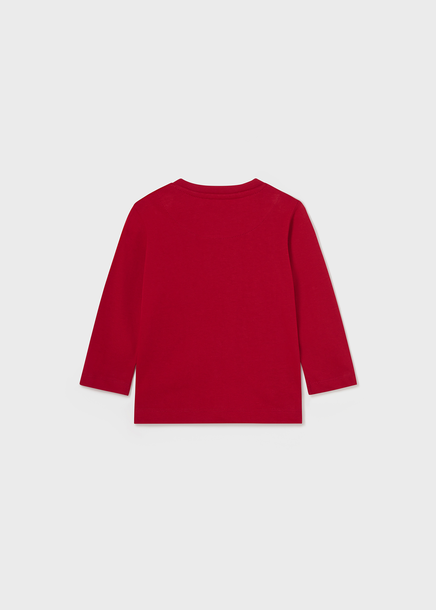 Camiseta infantil Better Cotton com letras