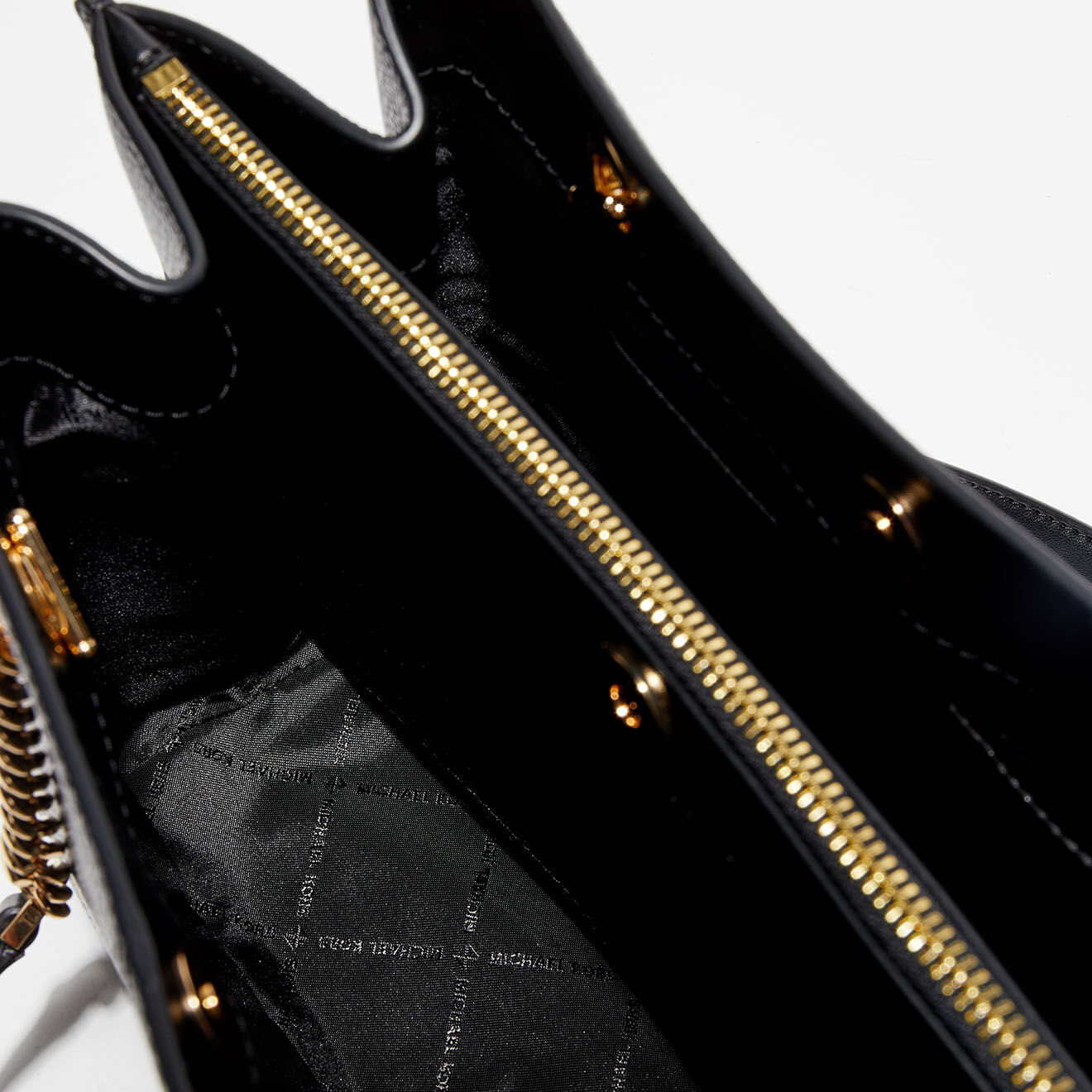 Michael Kors Sac porté épaule en Cuir large Teagen  noir - 30x14x21 cm