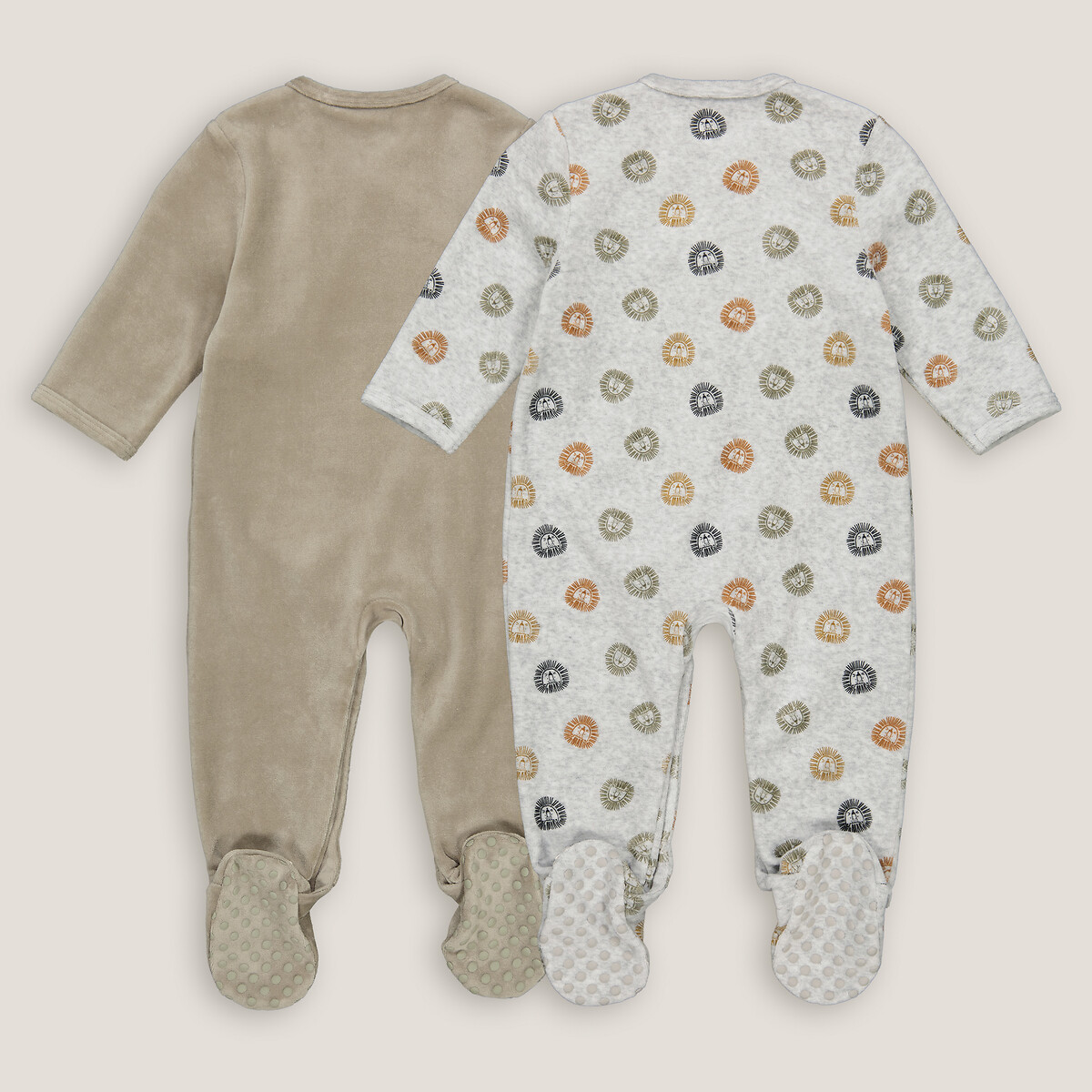 COLEÇÃO LA REDOUTE<br>Conjunto de 2 pijamas, peça única em veludo, estampa de leão
