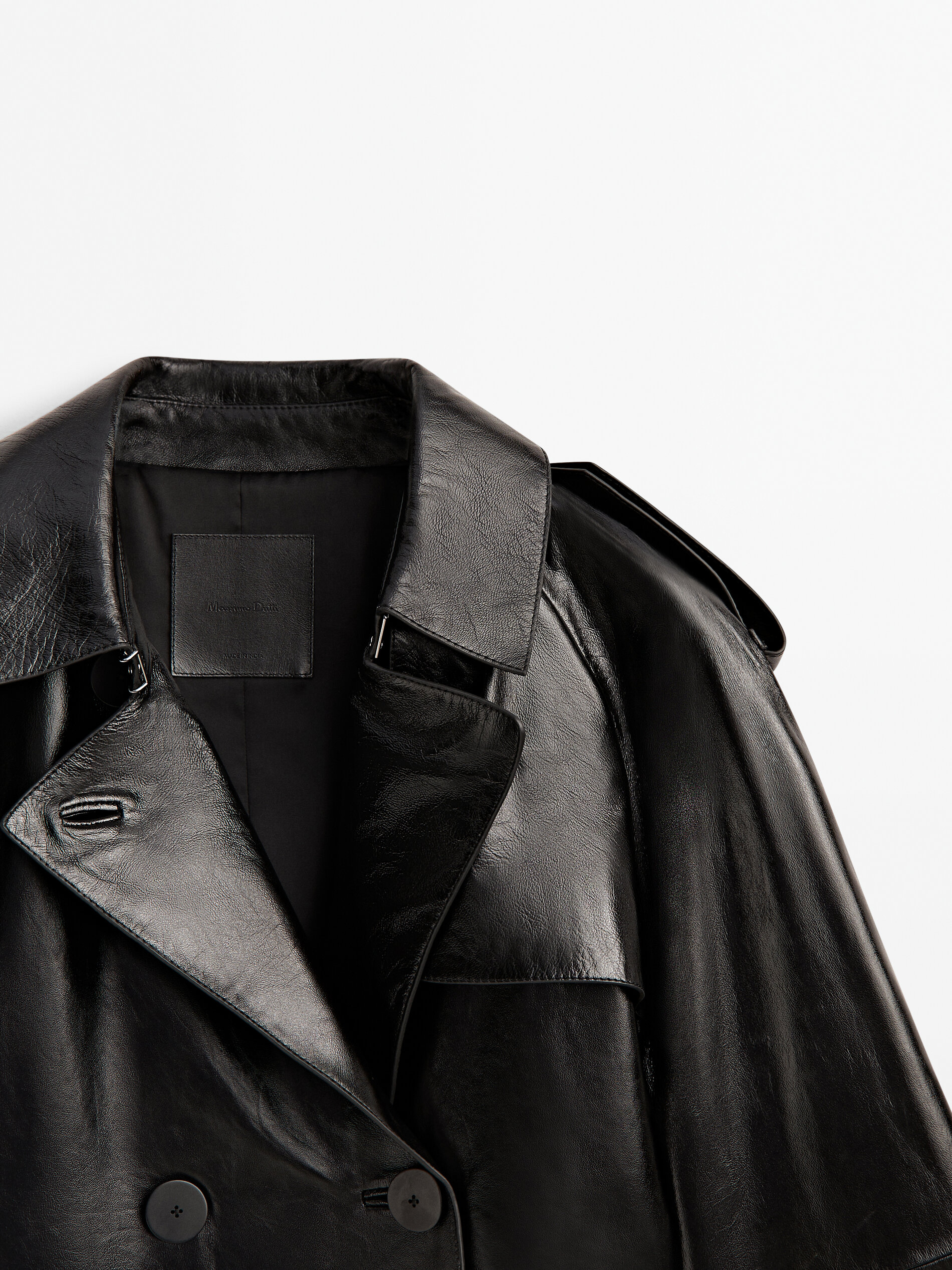 Casaco trench coat Chaqueta em pele charol - PRETO