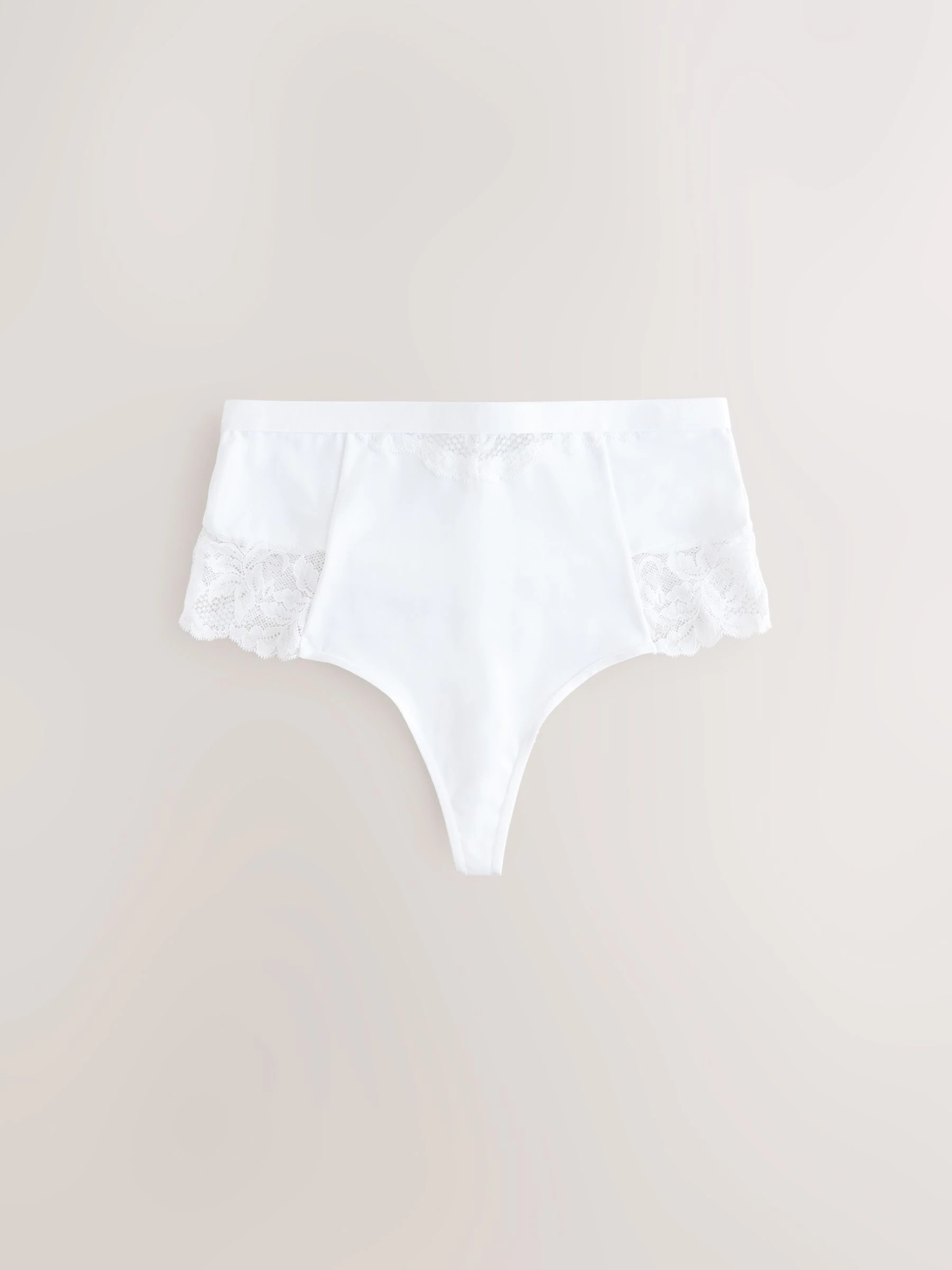 Wit/huidskleur - 2 Strings met licht buikcorrigerende hoge taille