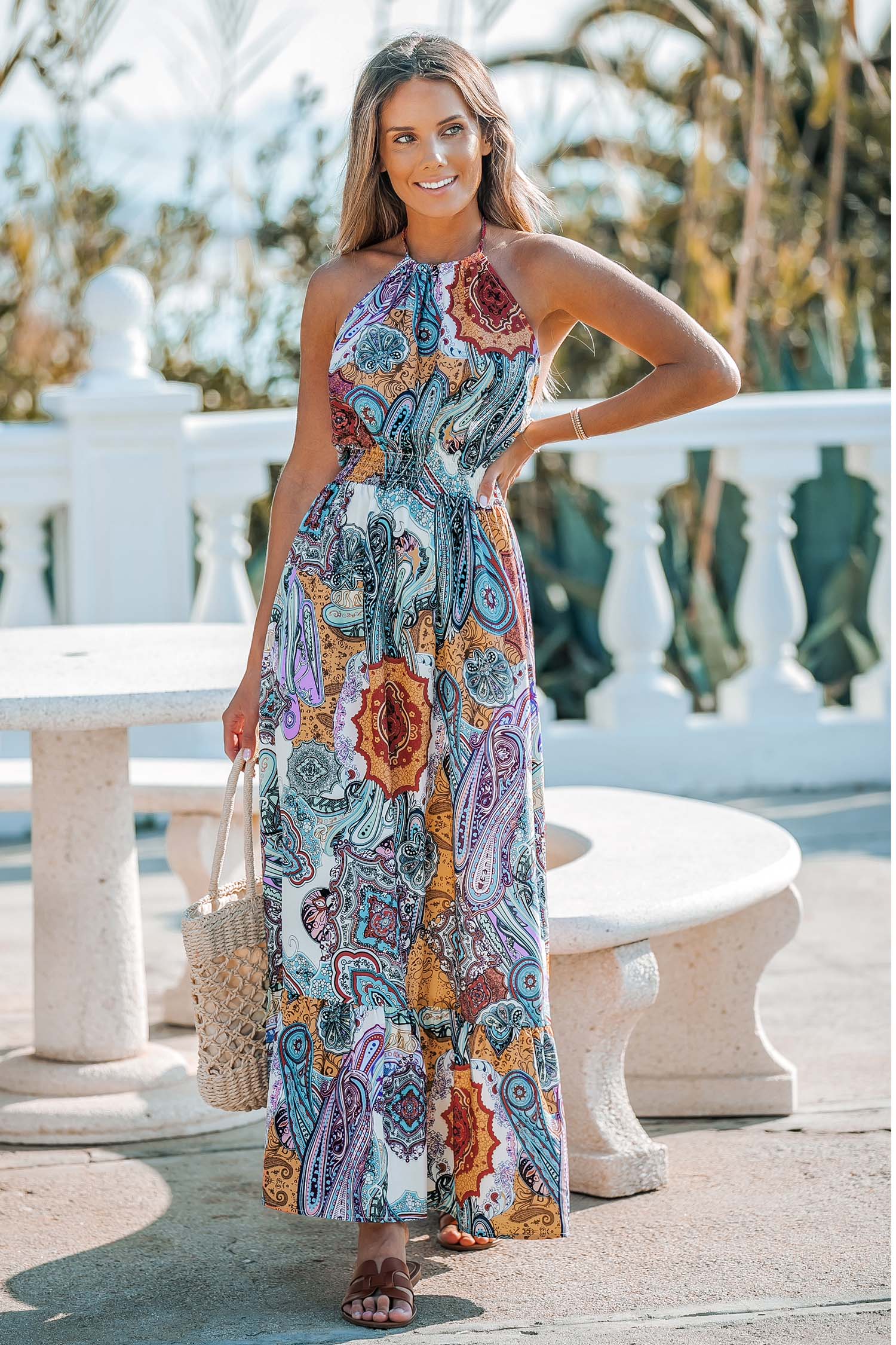 Robe maxi boho à col licou et volants