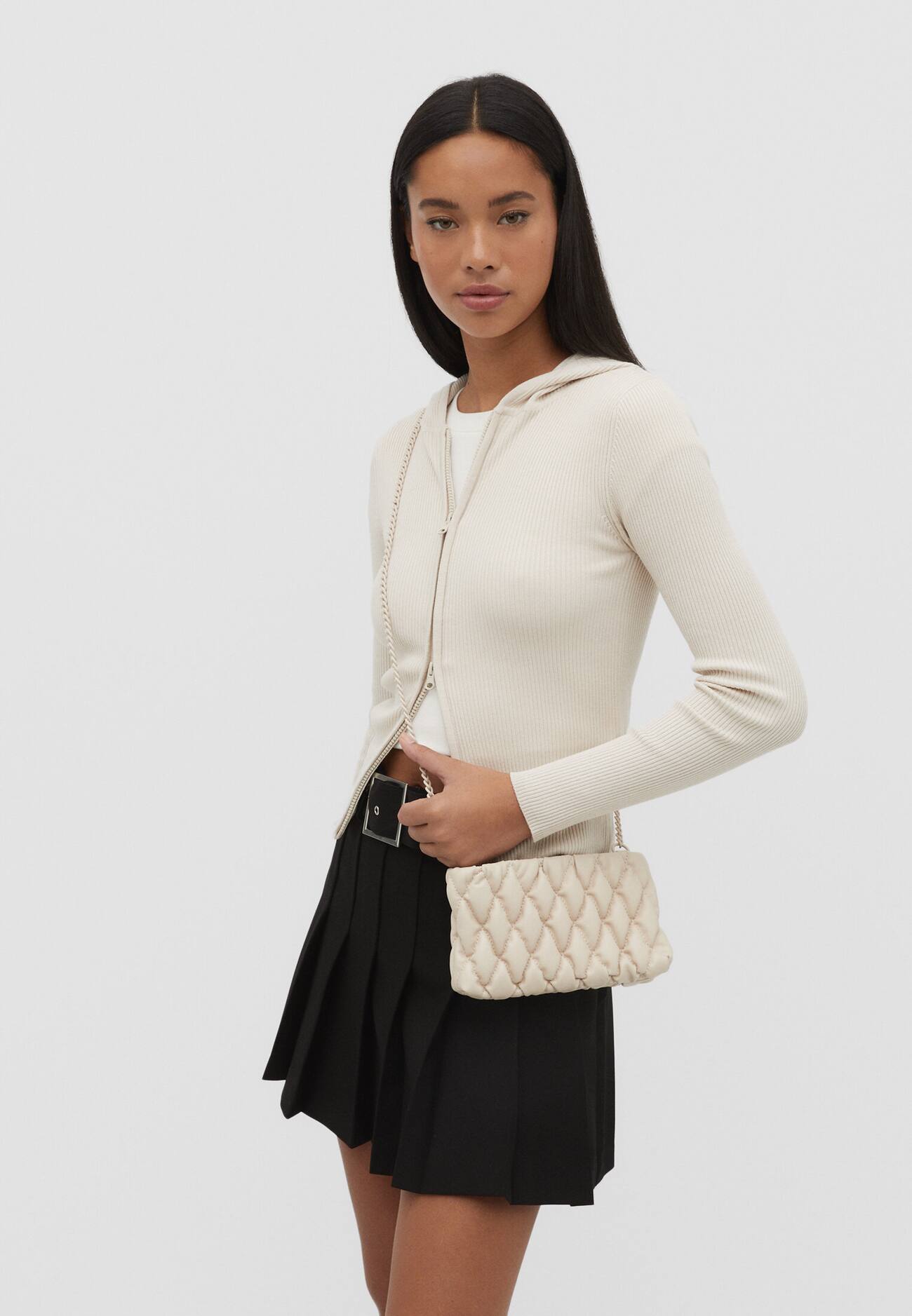 Bolsa transversal acolchoada