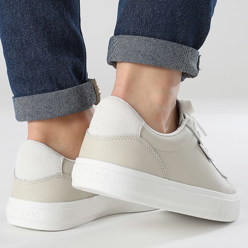 Baskets Femme Cuspole Sneaker Essential 2508 Bleached Stone