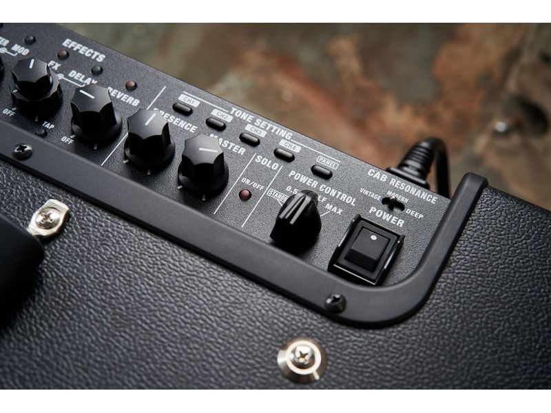 BOSS Combo KATANA-100 GEN 3 100 Watt Modelling Combo Verstärker für E-Gitarre