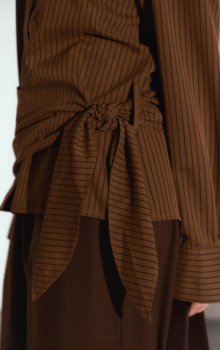 Marron Foncé Chemise Oversize À Rayures Avec Taille Nouée
