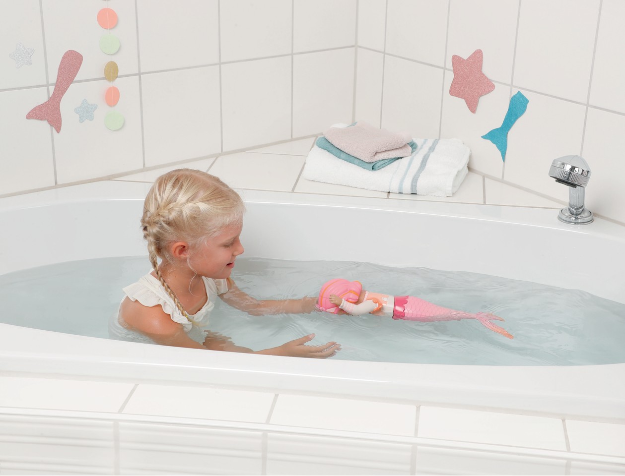 BABY born - Min Første Havfrue
