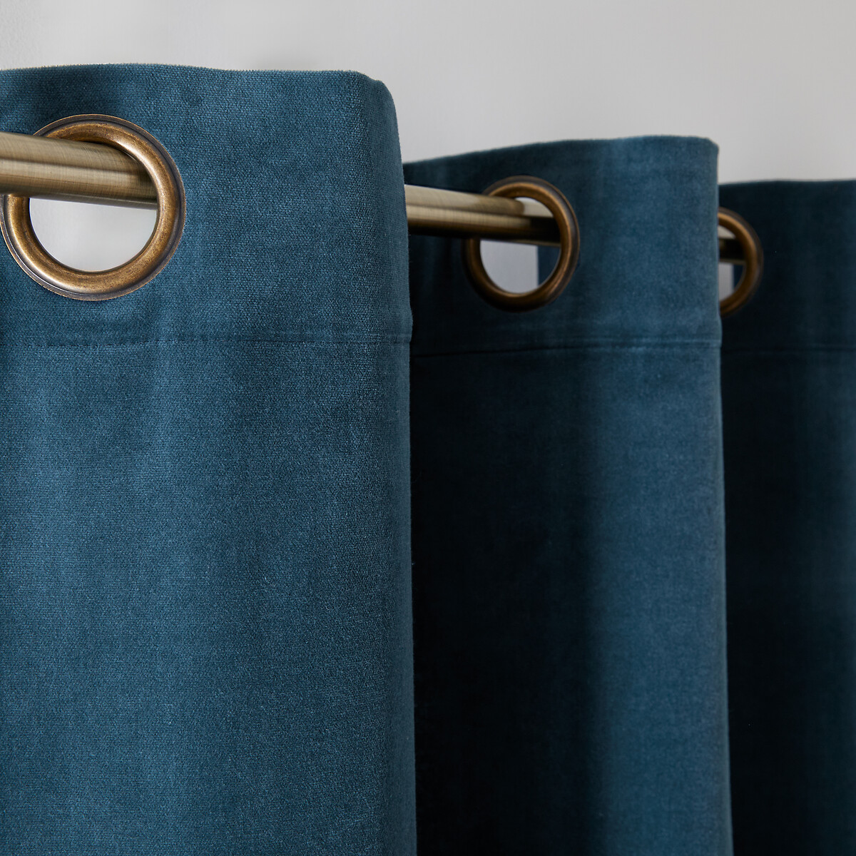 LA REDOUTE INTERIEURS<br>Cortina de veludo com ilhós Veludo