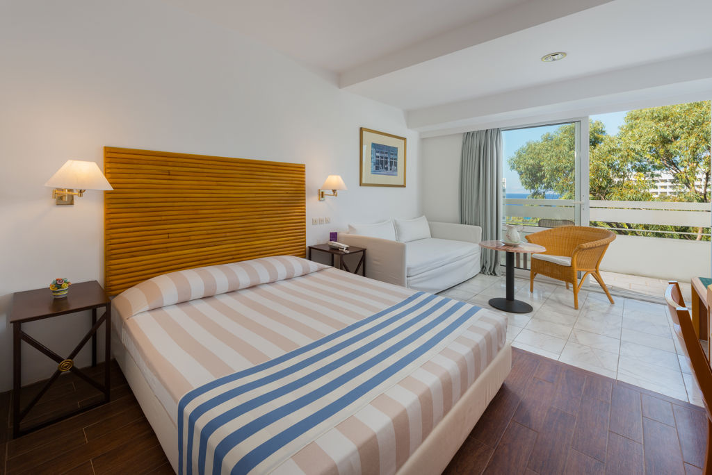 Dionysos Hotel Logies en ontbijt - Hotel
