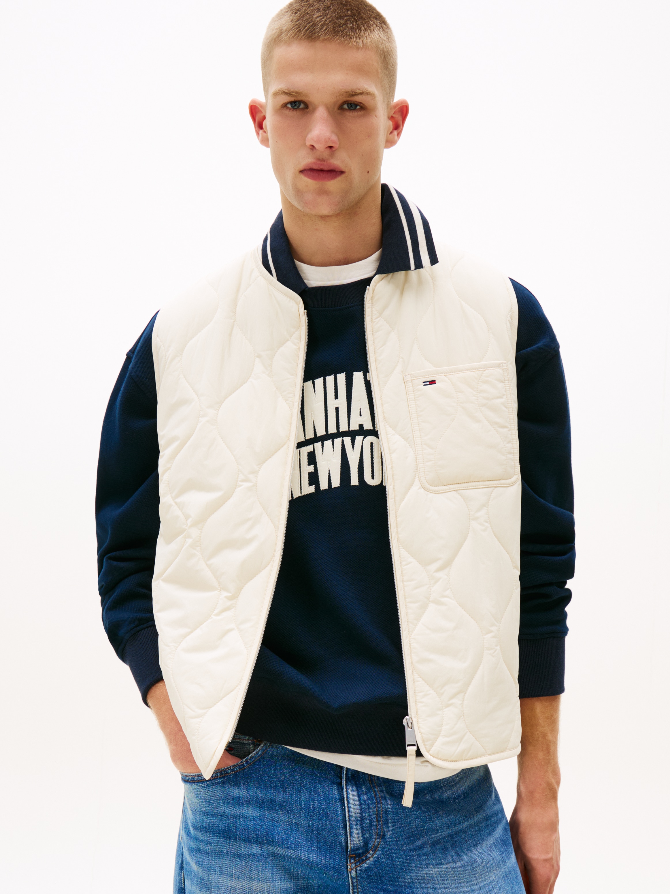 Tommy Jeans Steppweste »TJM QUILTED VEST EXT« Mit Rundhalsausschnitt