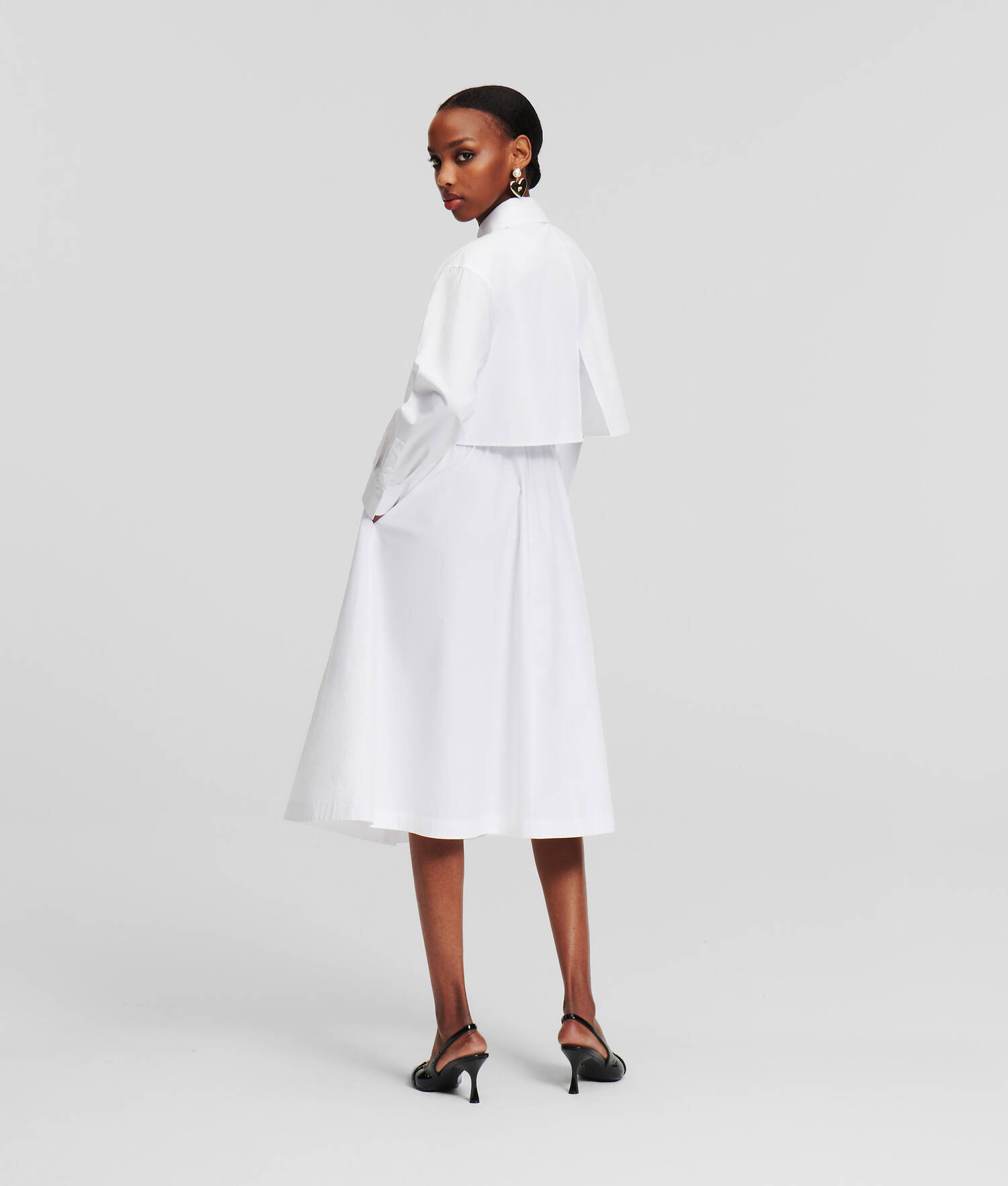 ROBE-CHEMISE À PLASTRON