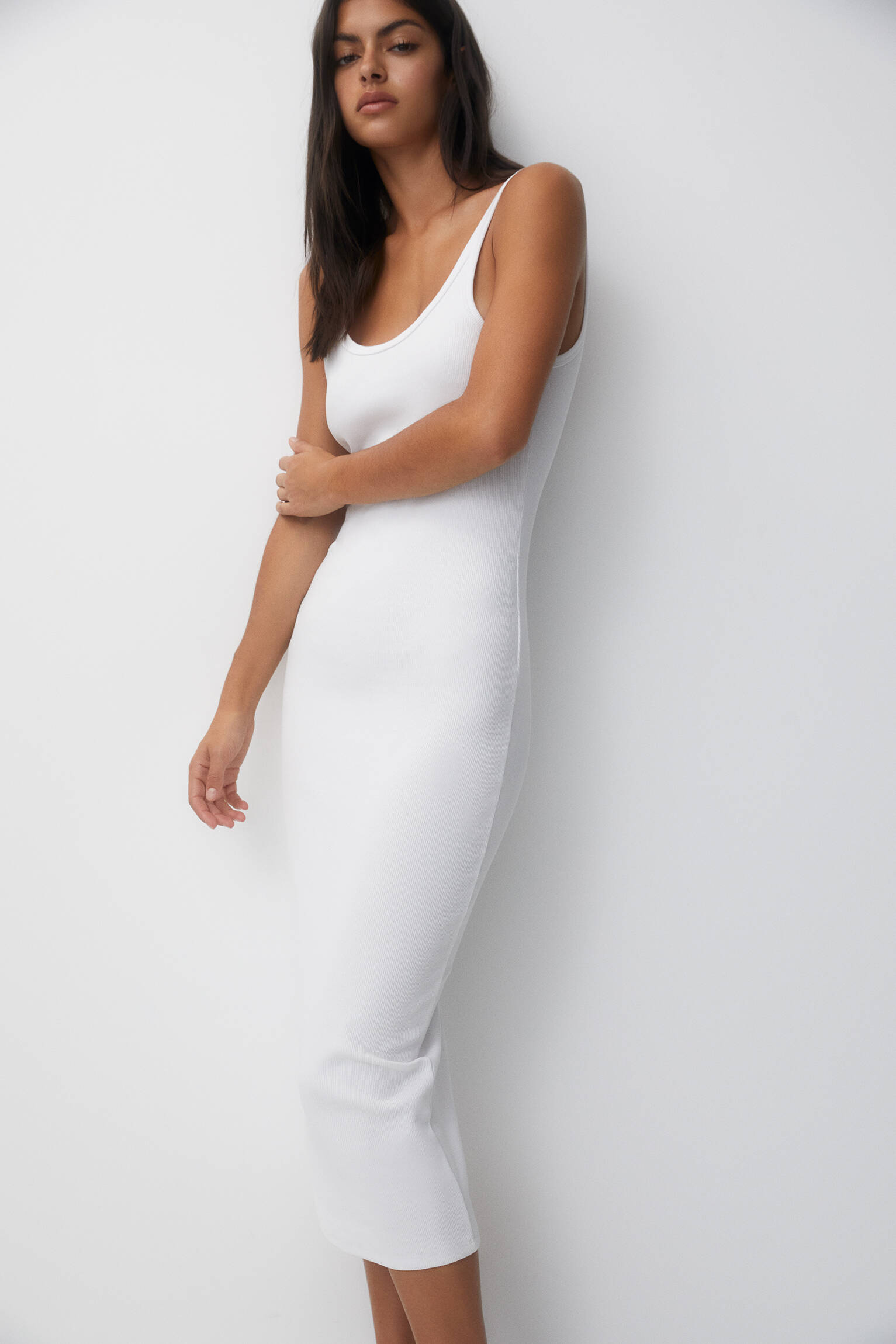 Vestido midi com alças - branco