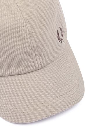 Fred Perry Pet Logo Beige HW6726-U84 kopen