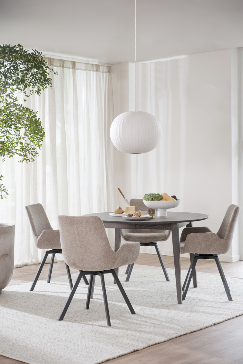 Eettafel Filippa rond donkerbruin uitschuifbaar 170 x 105 cm