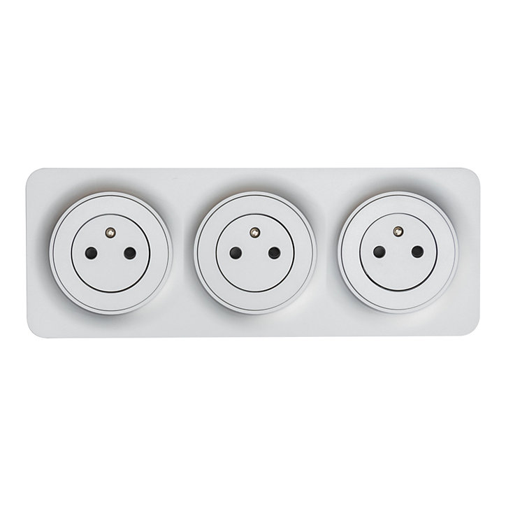 Triple prise avec terre prêt câblée Jacobsen Espen aluminium composable