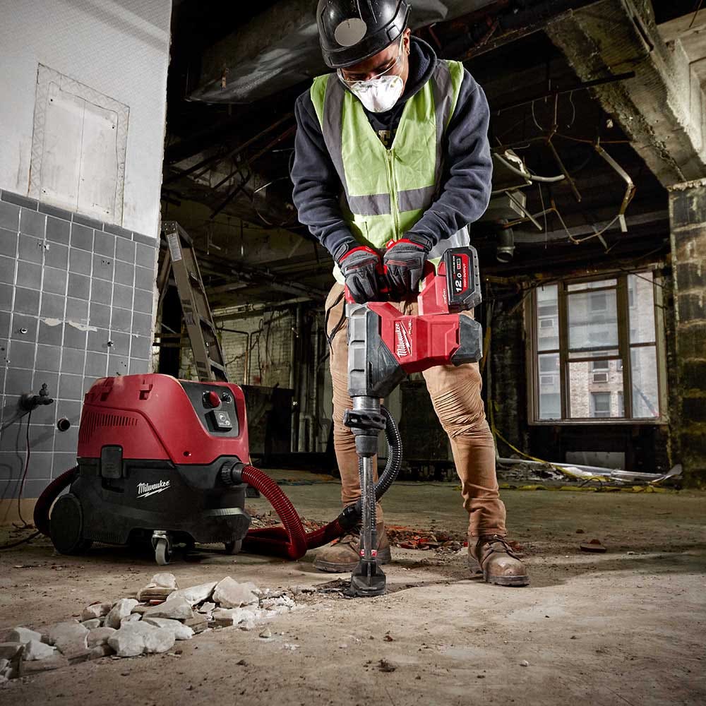 MILWAUKEE 18V FUEL™ 2 x 12.0Ah 44mm SDS Max Rotary Hammer Kit M18FHM-122C