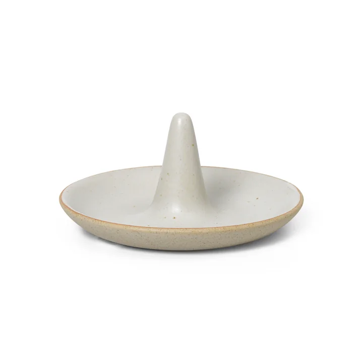 Ferm Living - Ring Schmuckaufbewahrung, Ø 9,5 cm, off-white