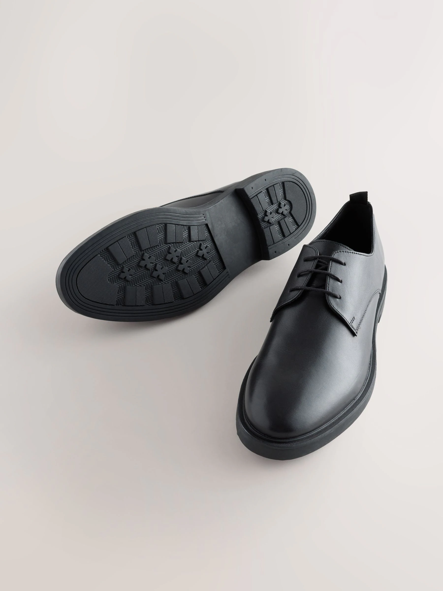 Zwart - Modern Derby Shoes