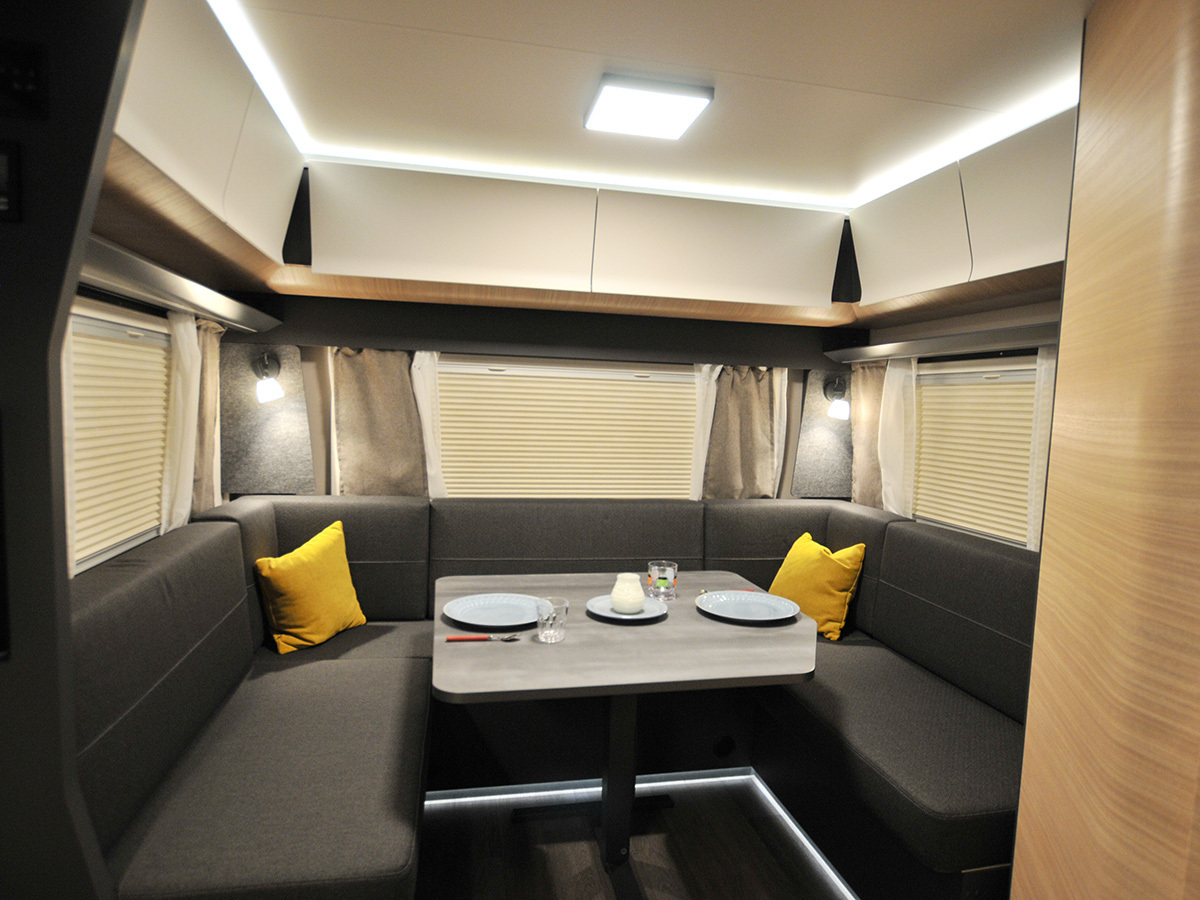 Hobby Maxia 585 UL 2023 caravan