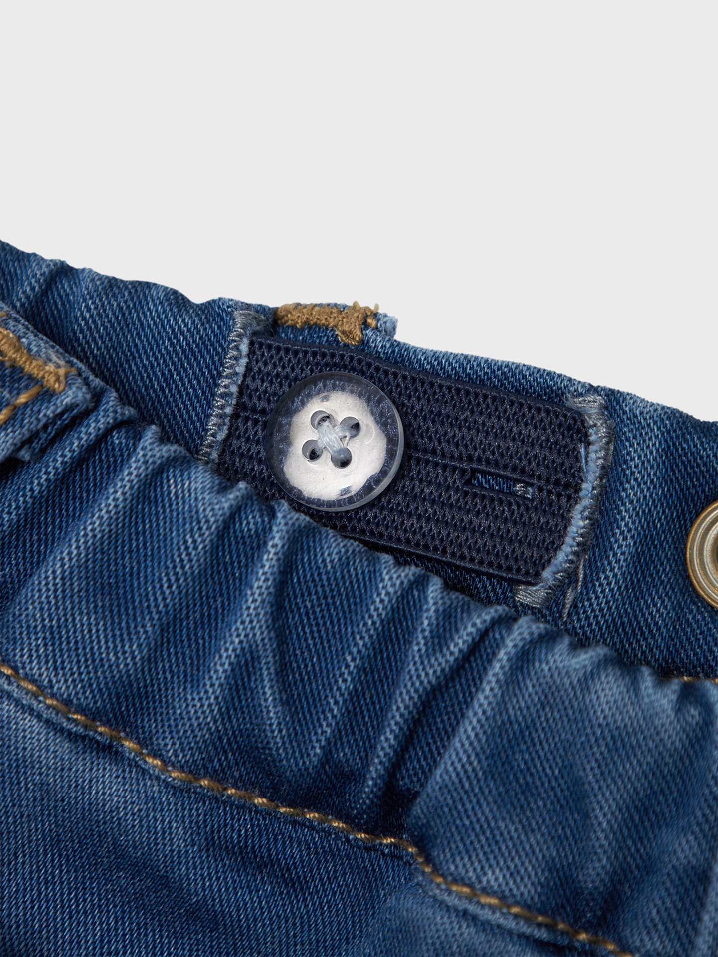 Ben Tapered Jeans