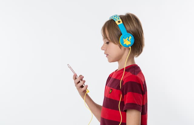 OTL Pokemon Pikachu on-ear høretelefoner
