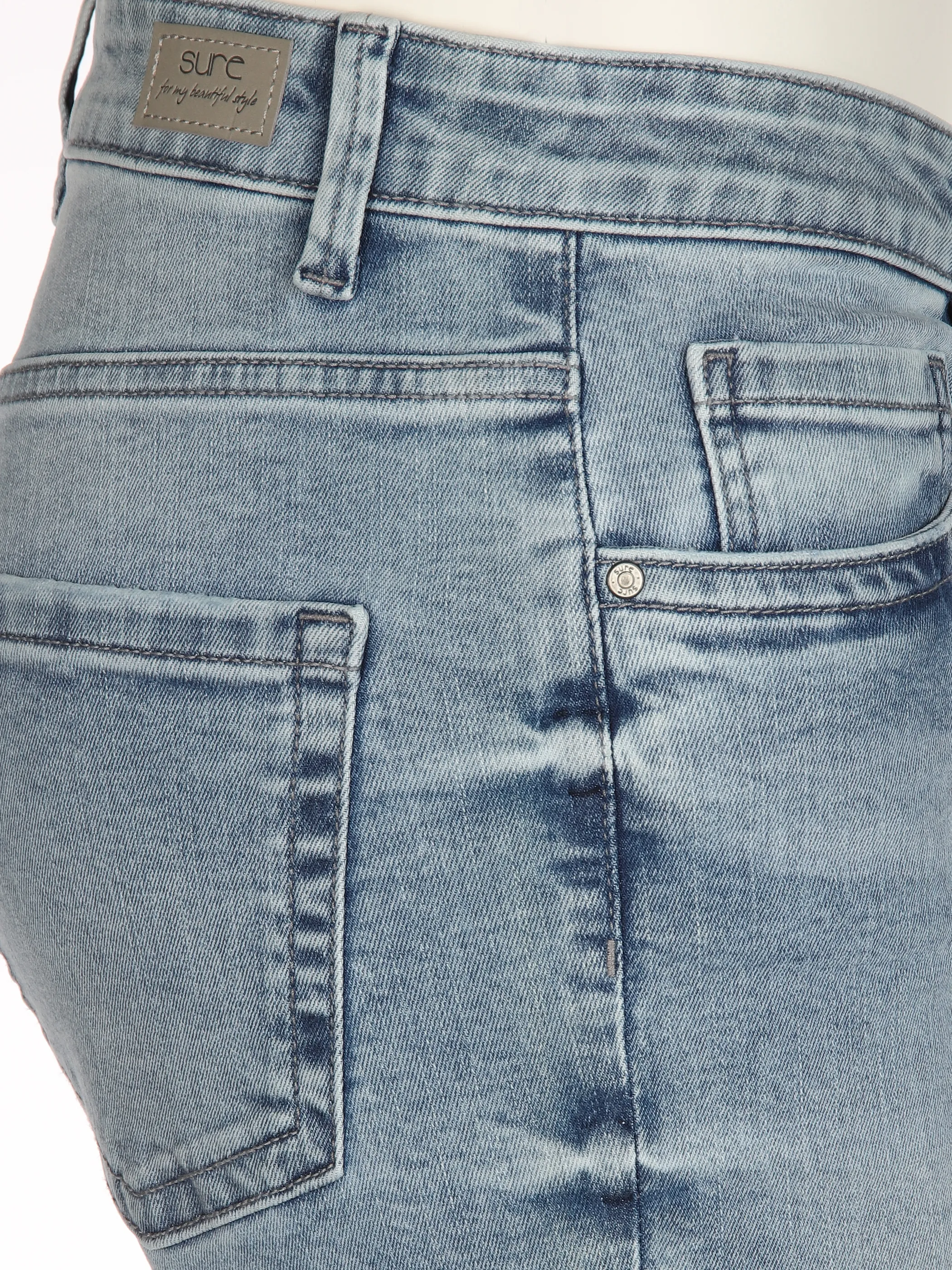 Damen Bermuda Jeanshose