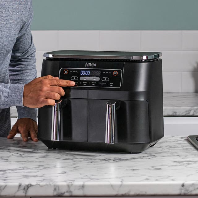Ninja Foodi Dual Zone airfryer AF300EU (sort)