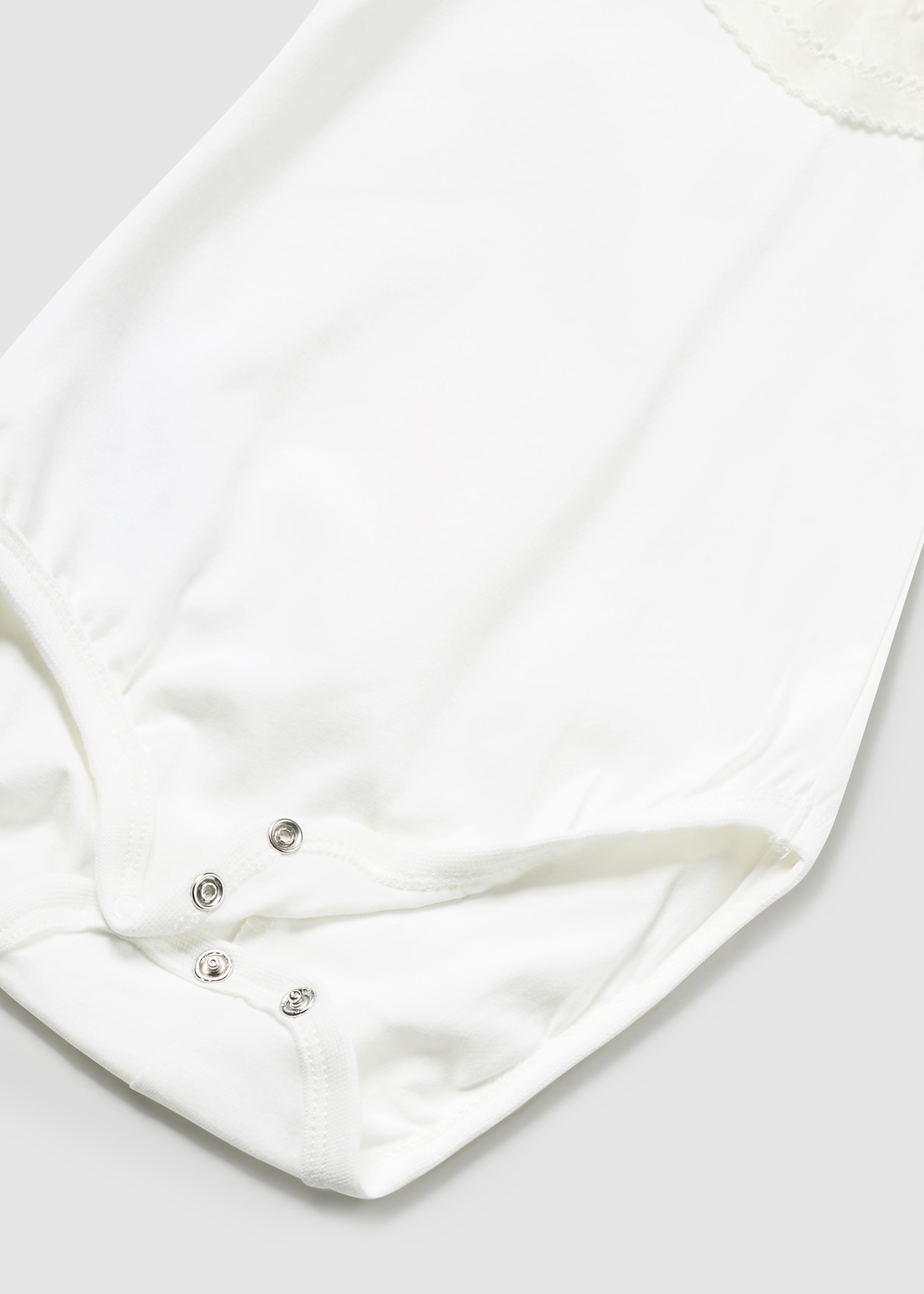 Body para recém-nascido Better Cotton com babado, branco-creme