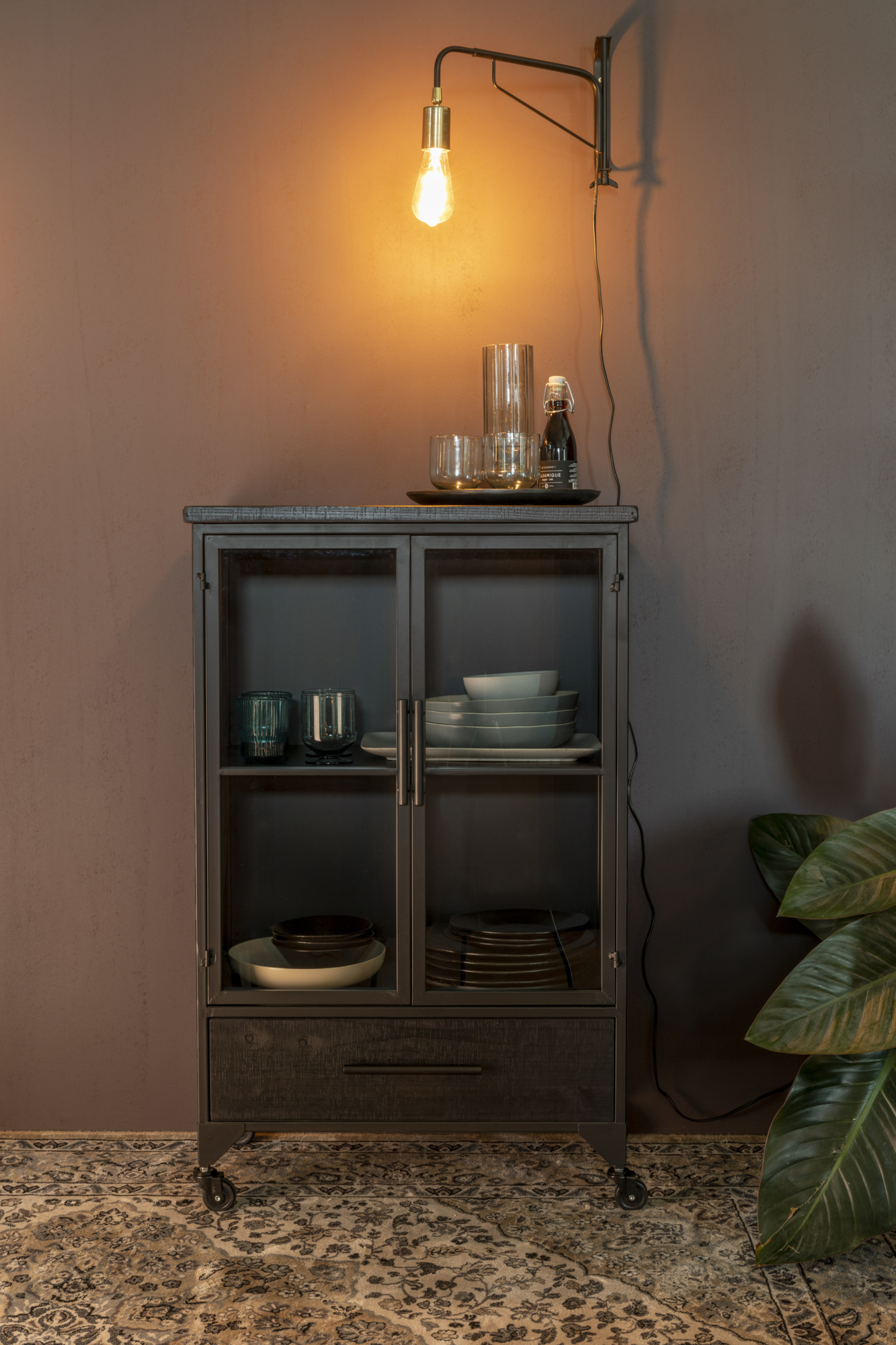 Vitrinekast Ferre M