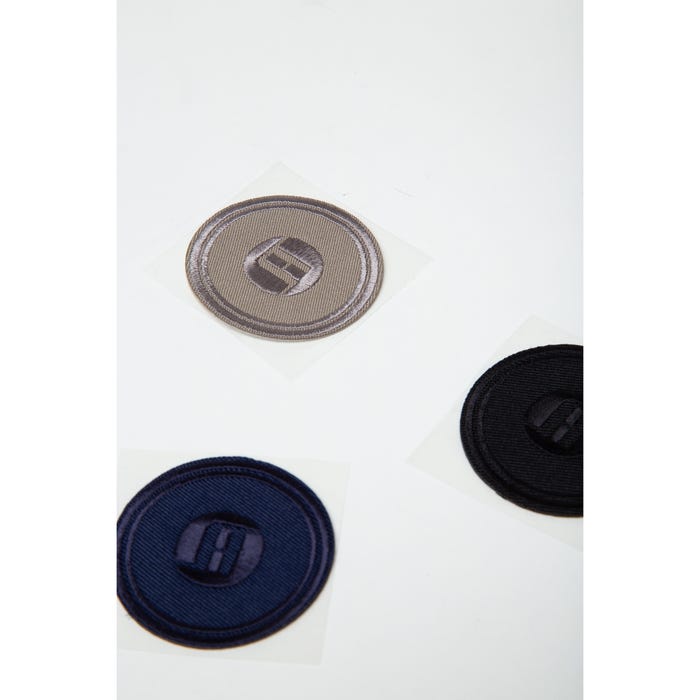 Atelier Veritas-Set van ronde patches met logo