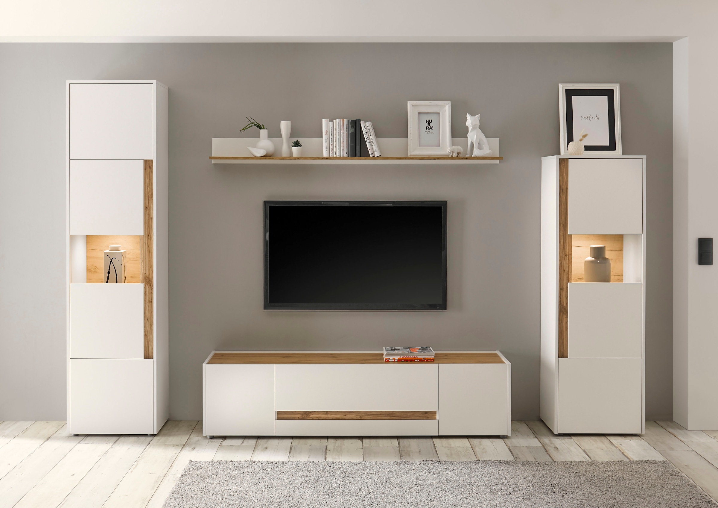 INOSIGN Lowboard »City/Giron, moderner TV-Schrank, Kommode, TV-Unterschrank« zeitlos, modern, ausreichend Stauraum, vielseitig einsetzbar