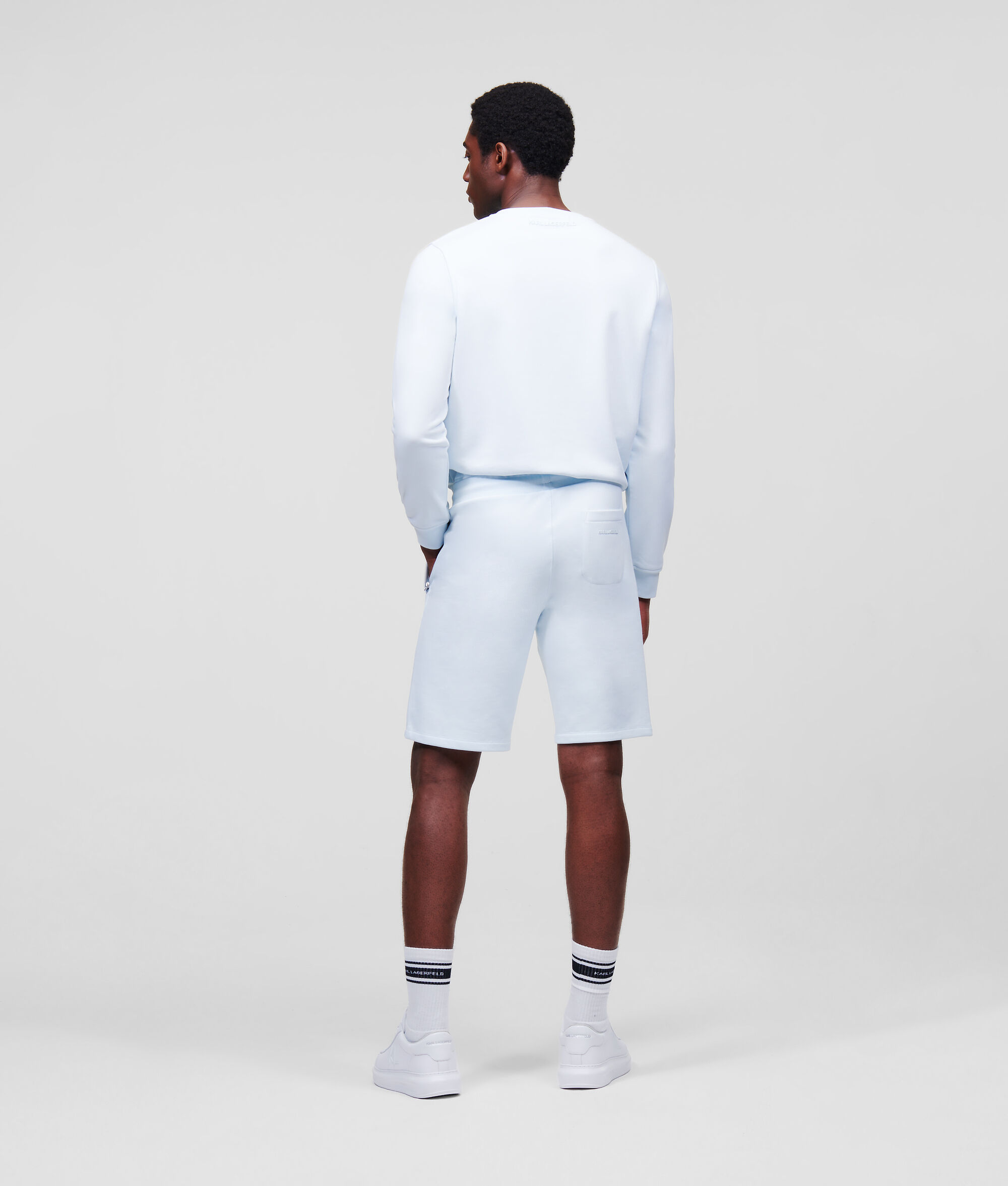 Short molletonné