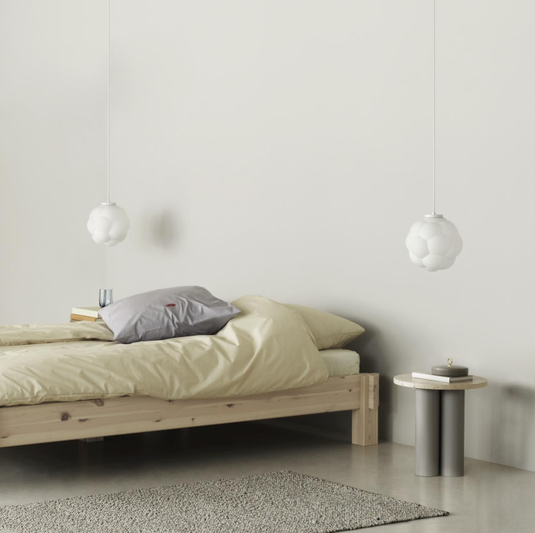 Normann Copenhagen Dit bijzettafel bright blue white carrara