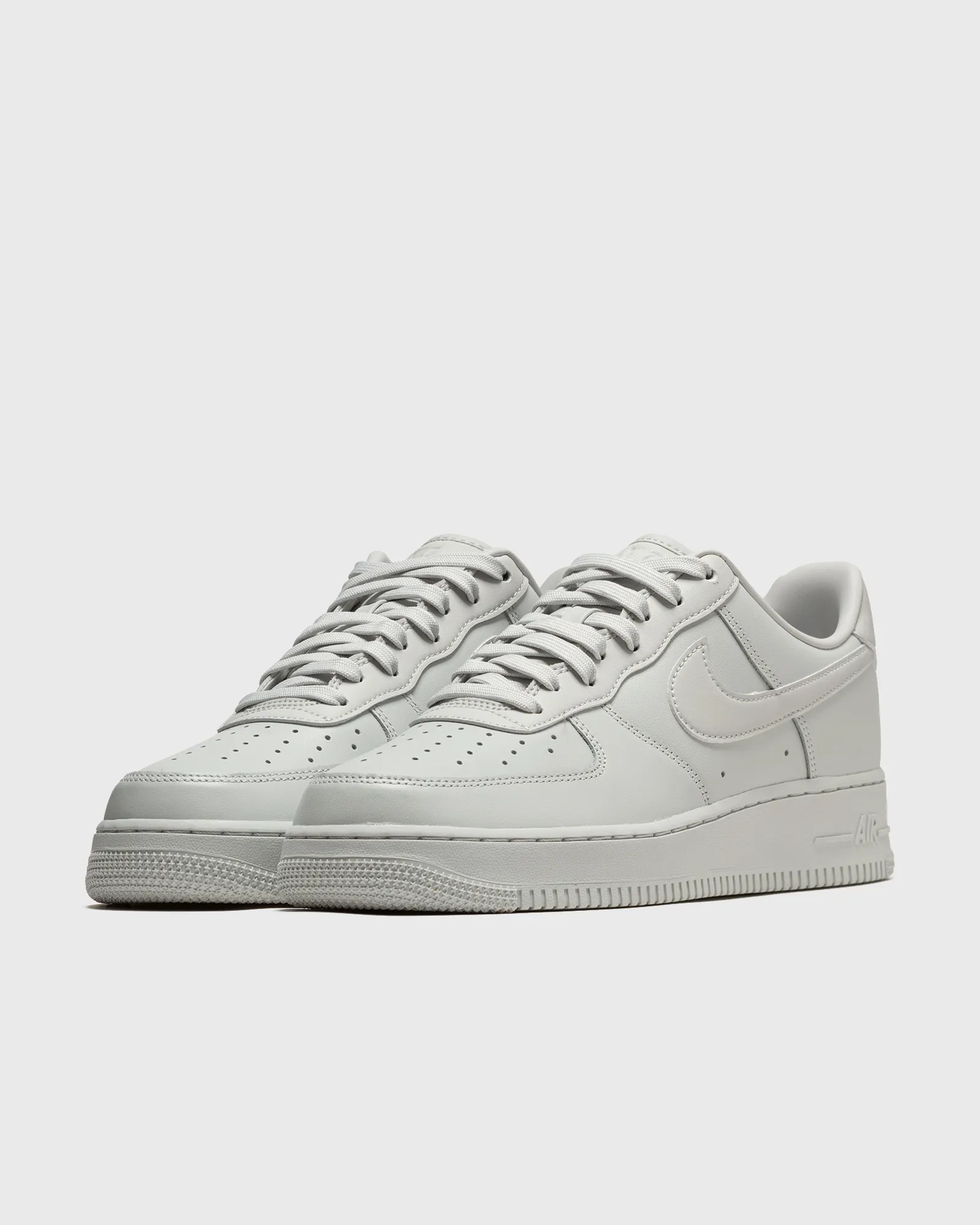 Nike AIR FORCE 1 '07 FRESH