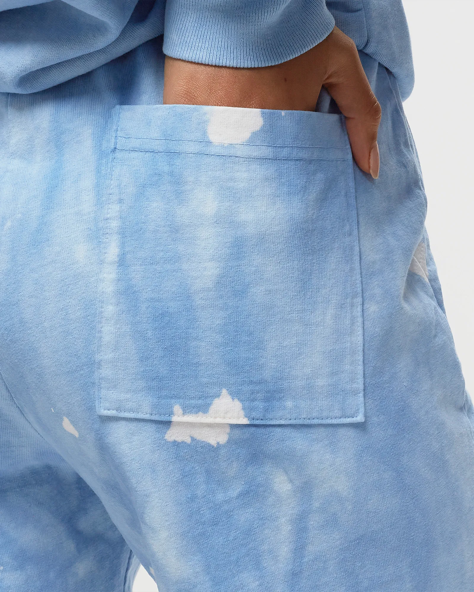 Sporty & Rich Serif Logo Embroidered Tie Dye Gym Short