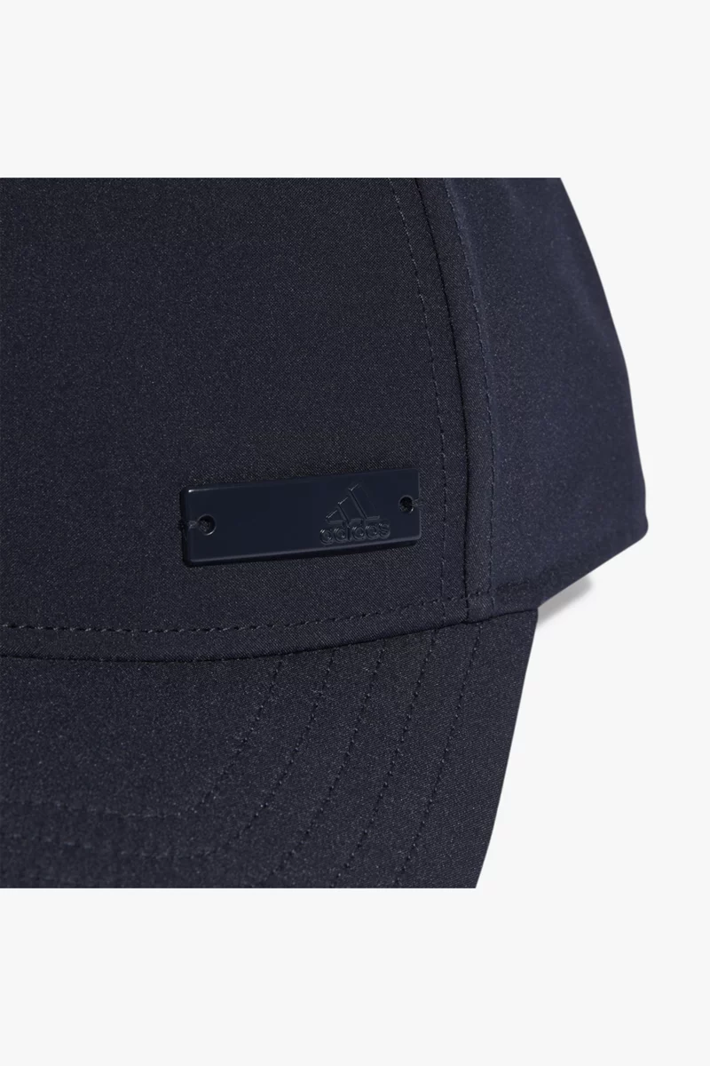 adidas Performance Metal Badge Lightweight Baseball Cap