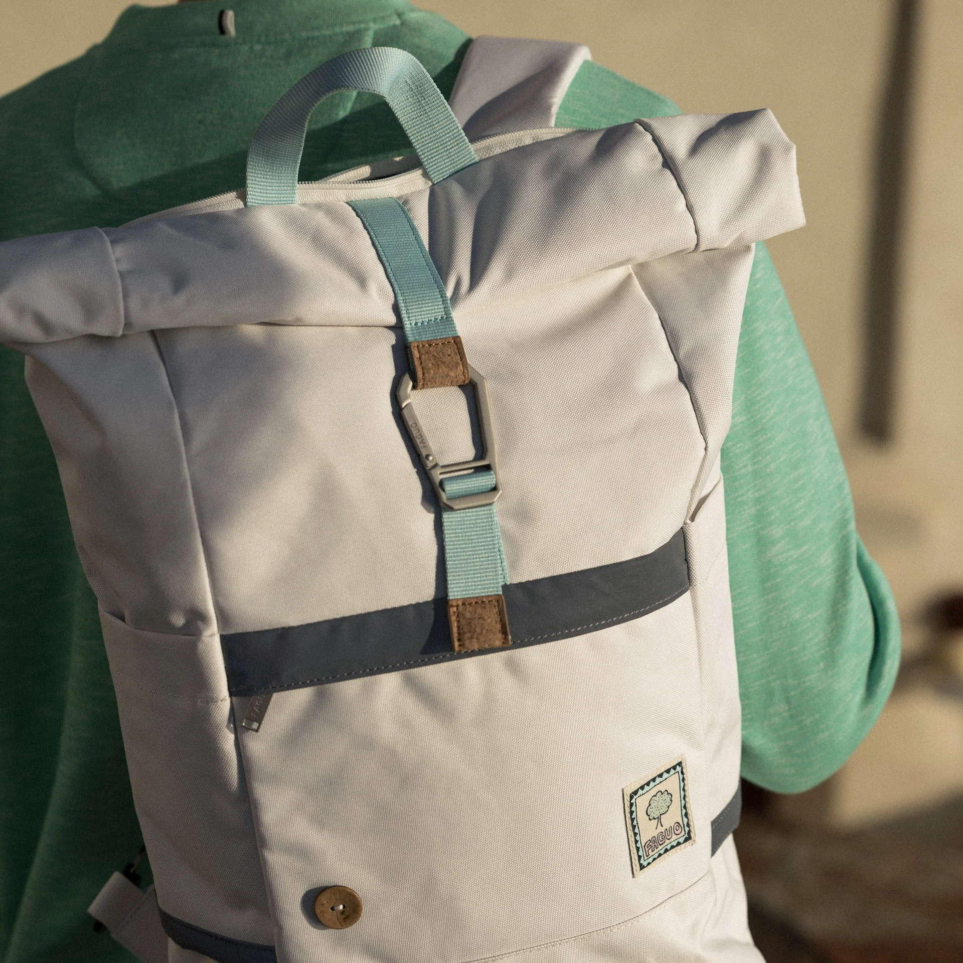Sac à dos écru vegan polyester recyclé - modèle cycling medium