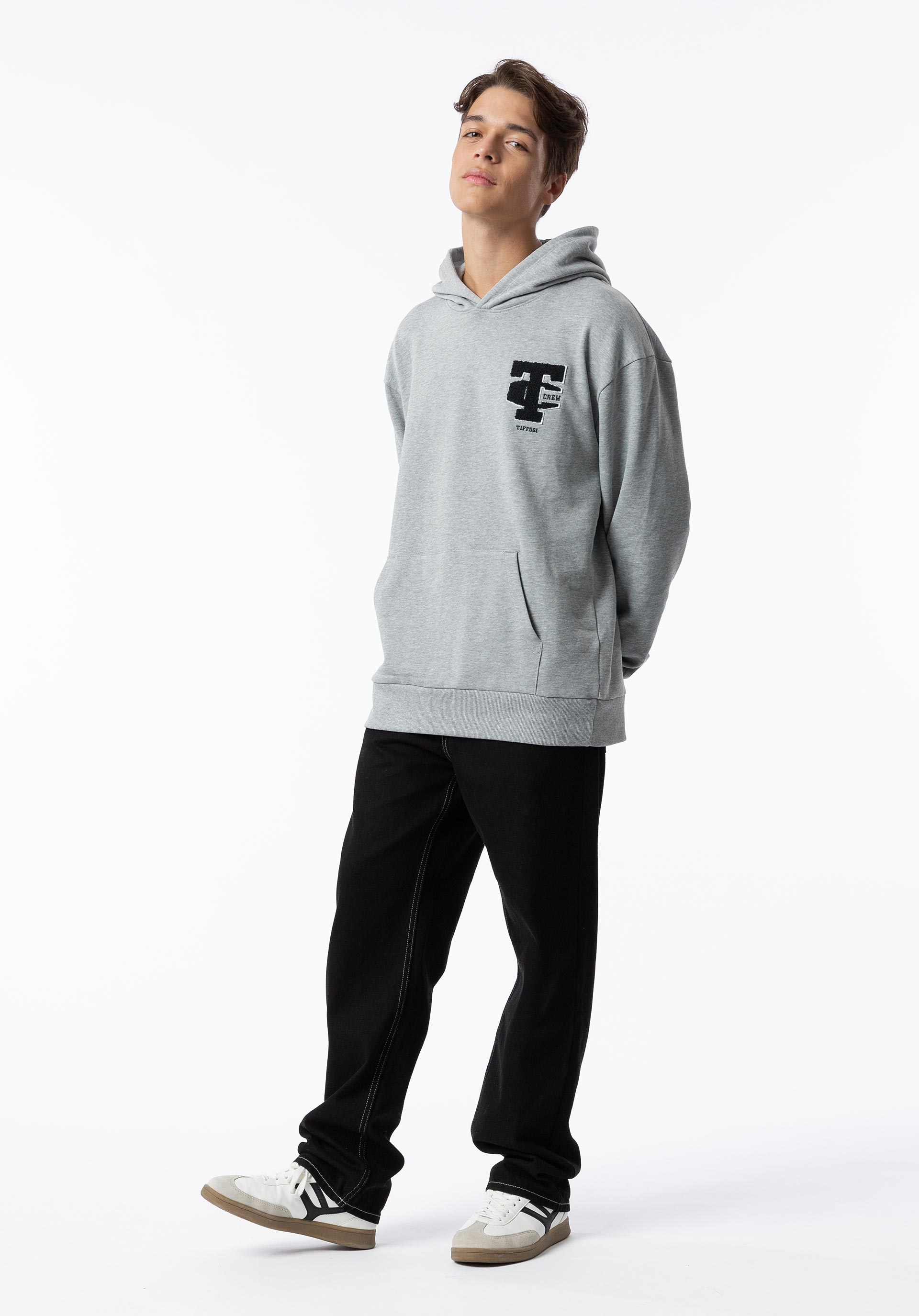 Hoodie com Bordado Turco Frontal