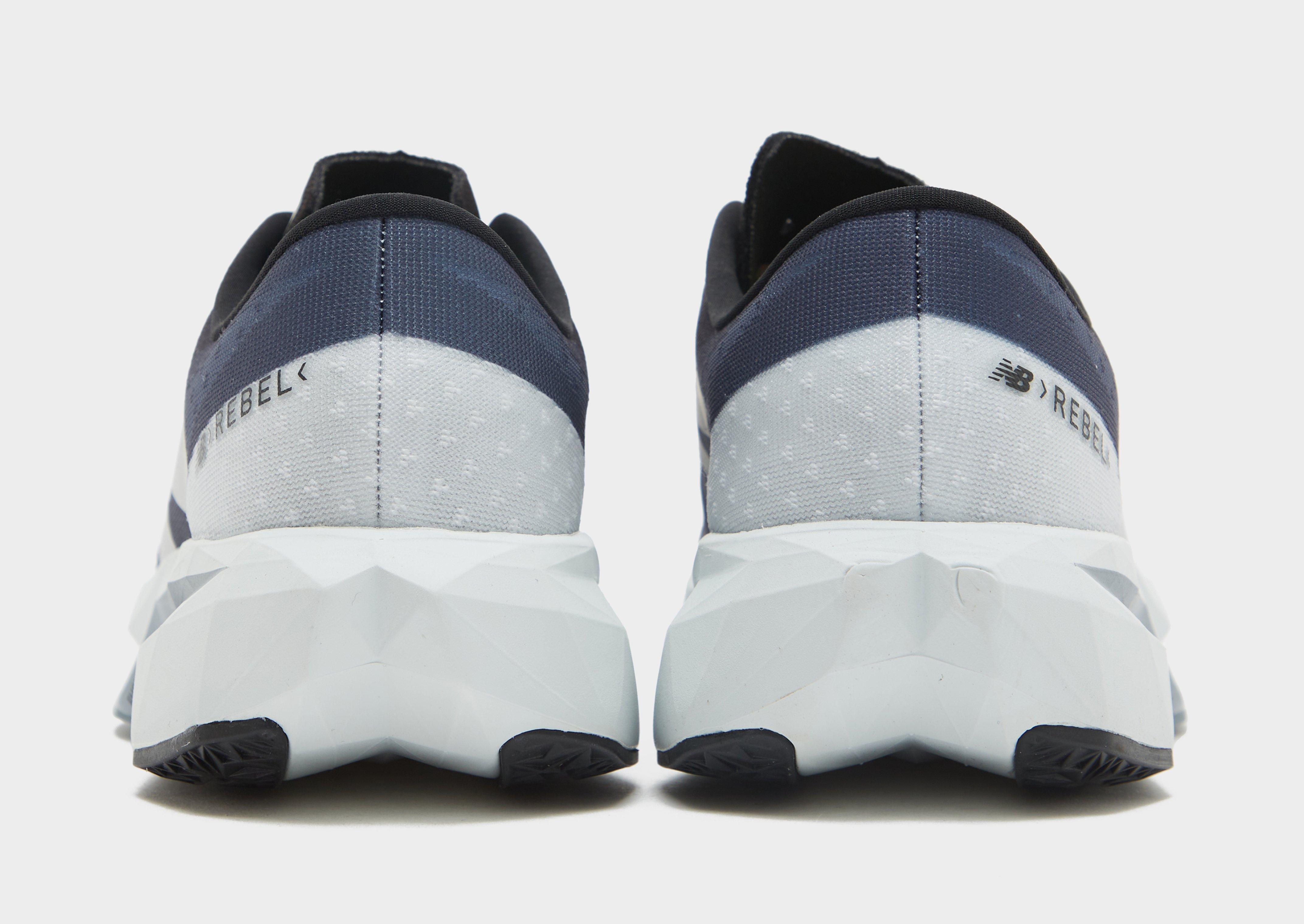 New Balance FuelCell Rebel v4 Homme
