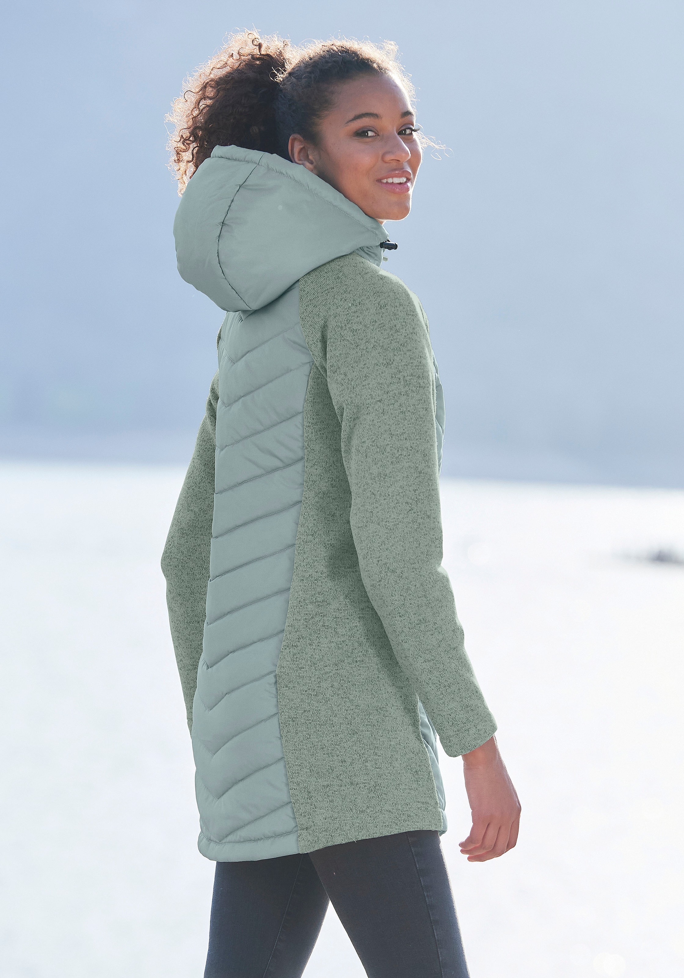 Vivance Steppjacke mit Kapuze mit Strickfleece-Ärmeln