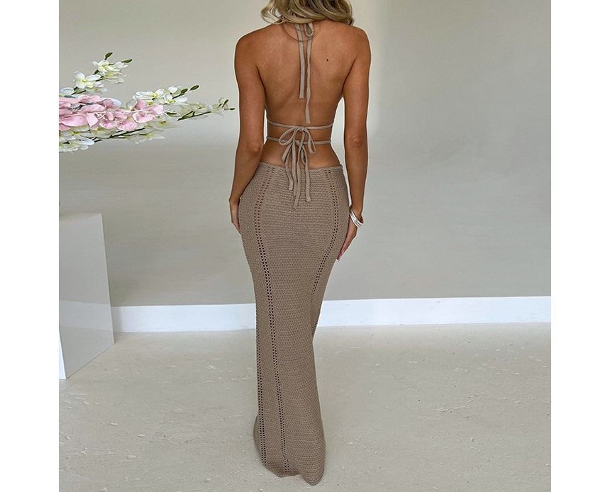Puffields - Halter Cut Out Effen Maxi Bodycon Jurk