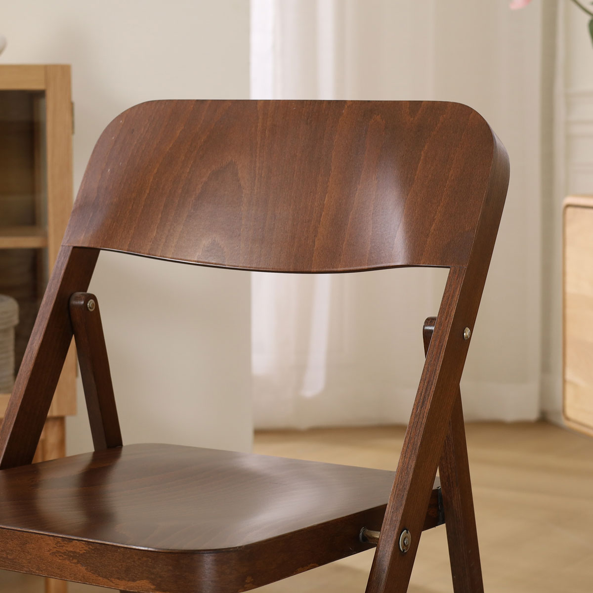 Houten klapstoel Flip - walnoot