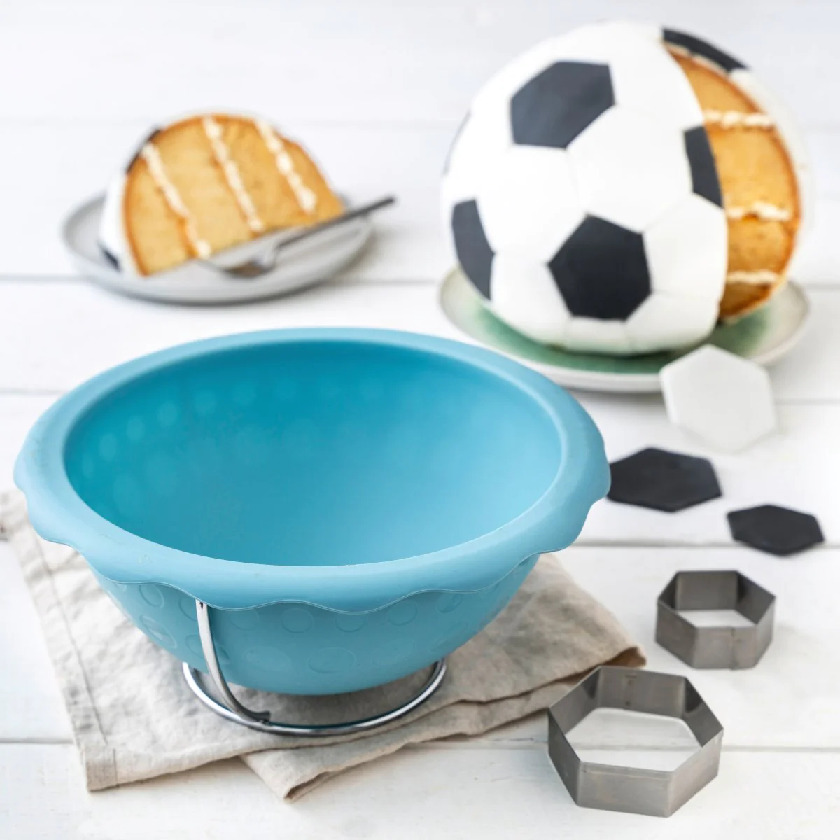 Moule demi sphère pour gâteau ballon de foot Spécial Football Zenker
