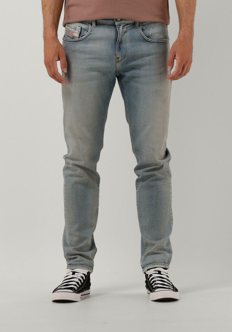 DIESEL lichtblauwe diesel slim fit jeans d-struct