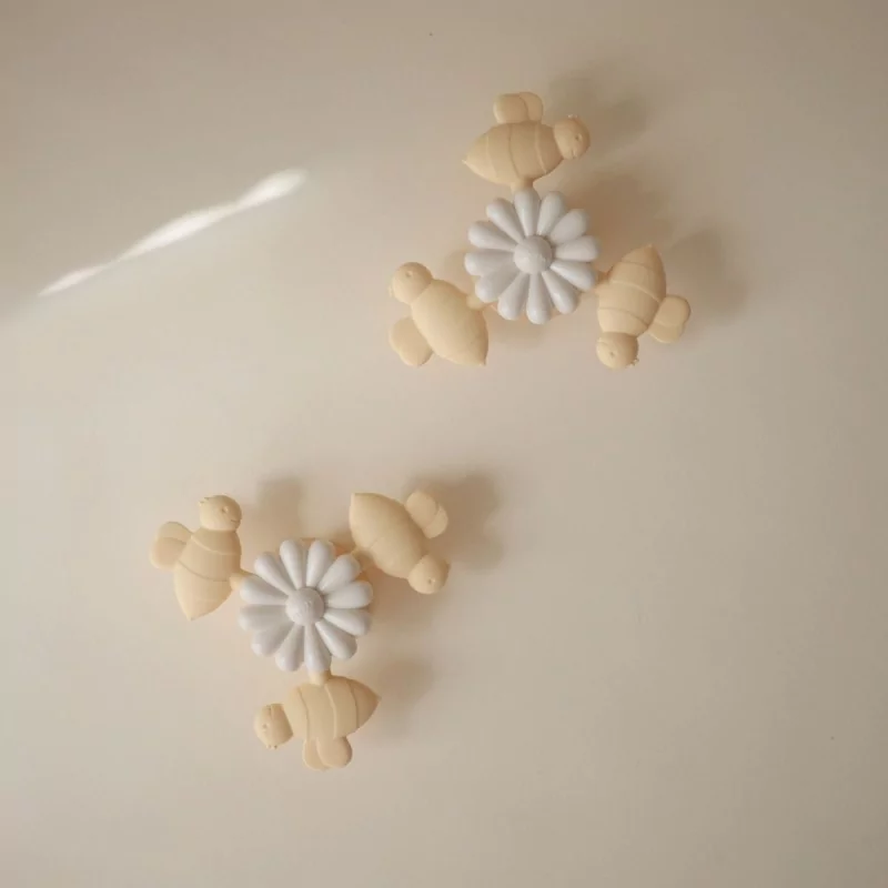 Mushie Mushie Suction Spinner Toy