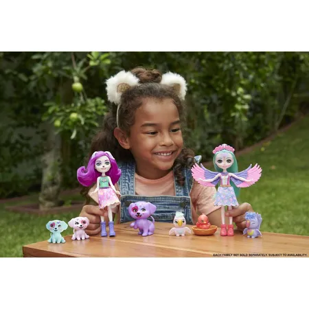 Mattel Enchantimals City Tails Dessa Dalmatian, Puppe mit 3 Tier-Figuren